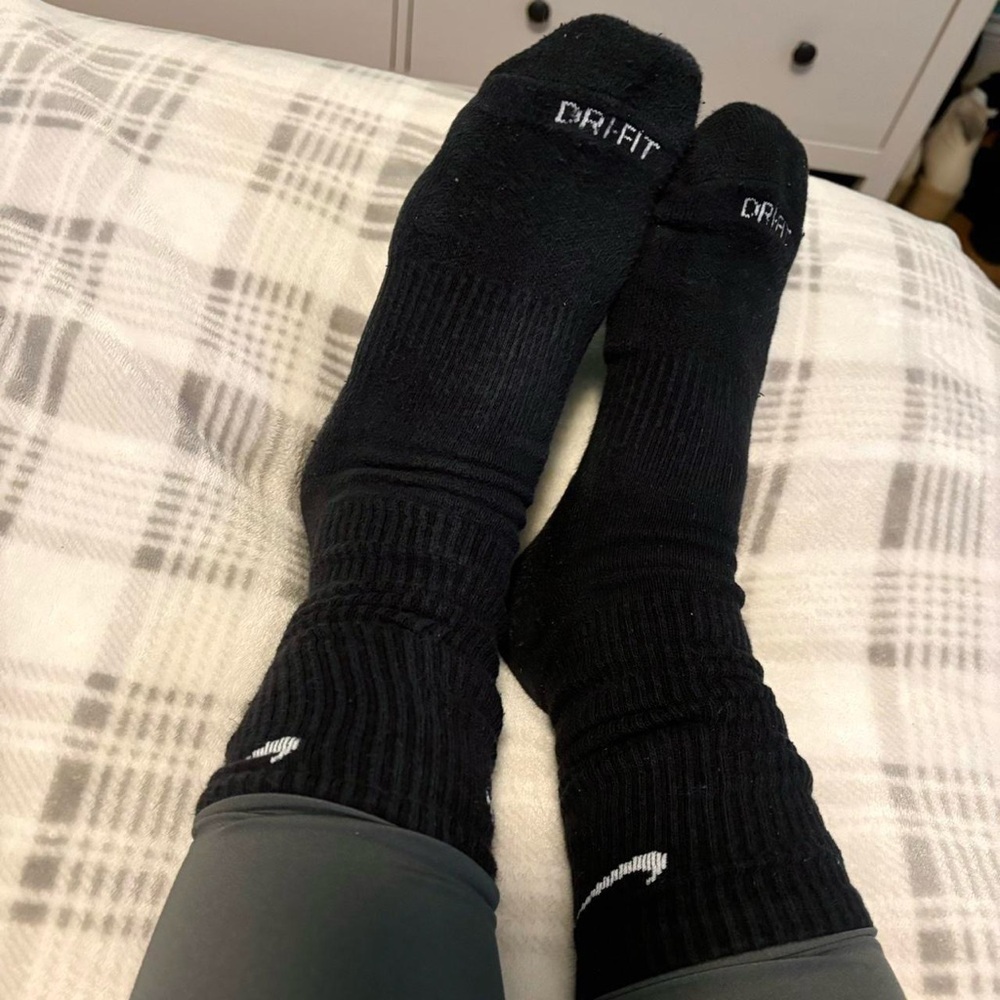 NIKE DRIFIT SOCKS